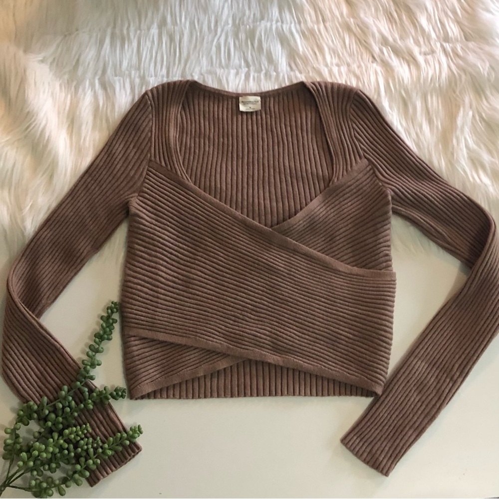 Abercrombie & Fitch Brown Ribbed Sweater